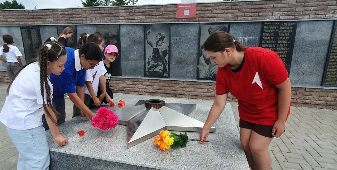 🕯 Всероссийская акция «Свеча памяти» 

В преддверии Дня памяти и скорби воспитанники нашего пришкол