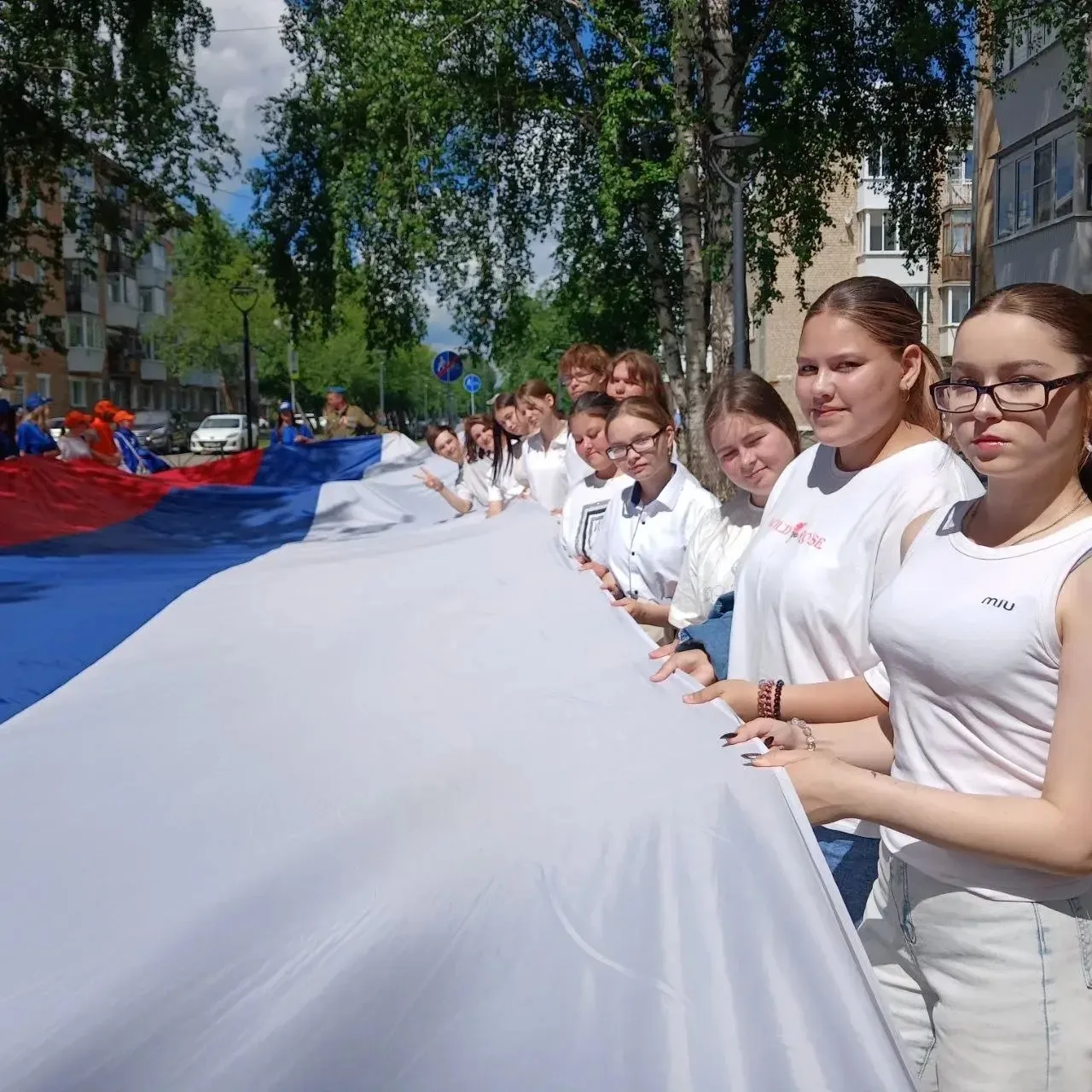 🇷🇺 С Днём России! 🇷🇺

✔️12 июня — день, когда особенно чувствуешь, как много у нас общего: общая