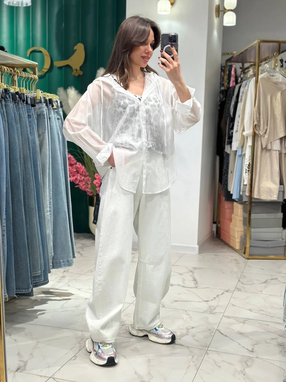 Джинсы арт: 8335
M L XL 2XL
5199-30%=3 639₽