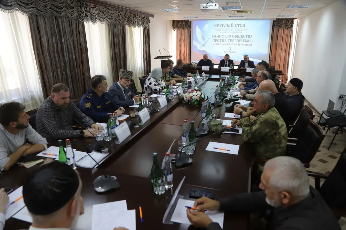 ℹ️ В Национальной библиотеке Чеченской Республики им. А.А. Айдамирова состоялся круглый...