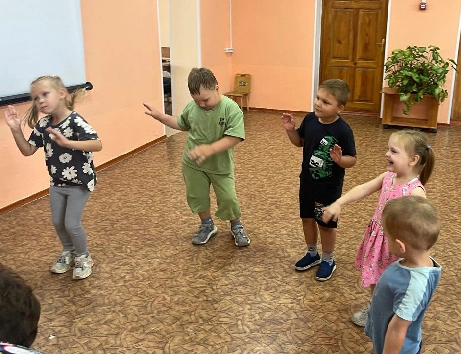 Безопасность — это важно и интересно!

         В Обском сельском Доме культуры для ребят из детског