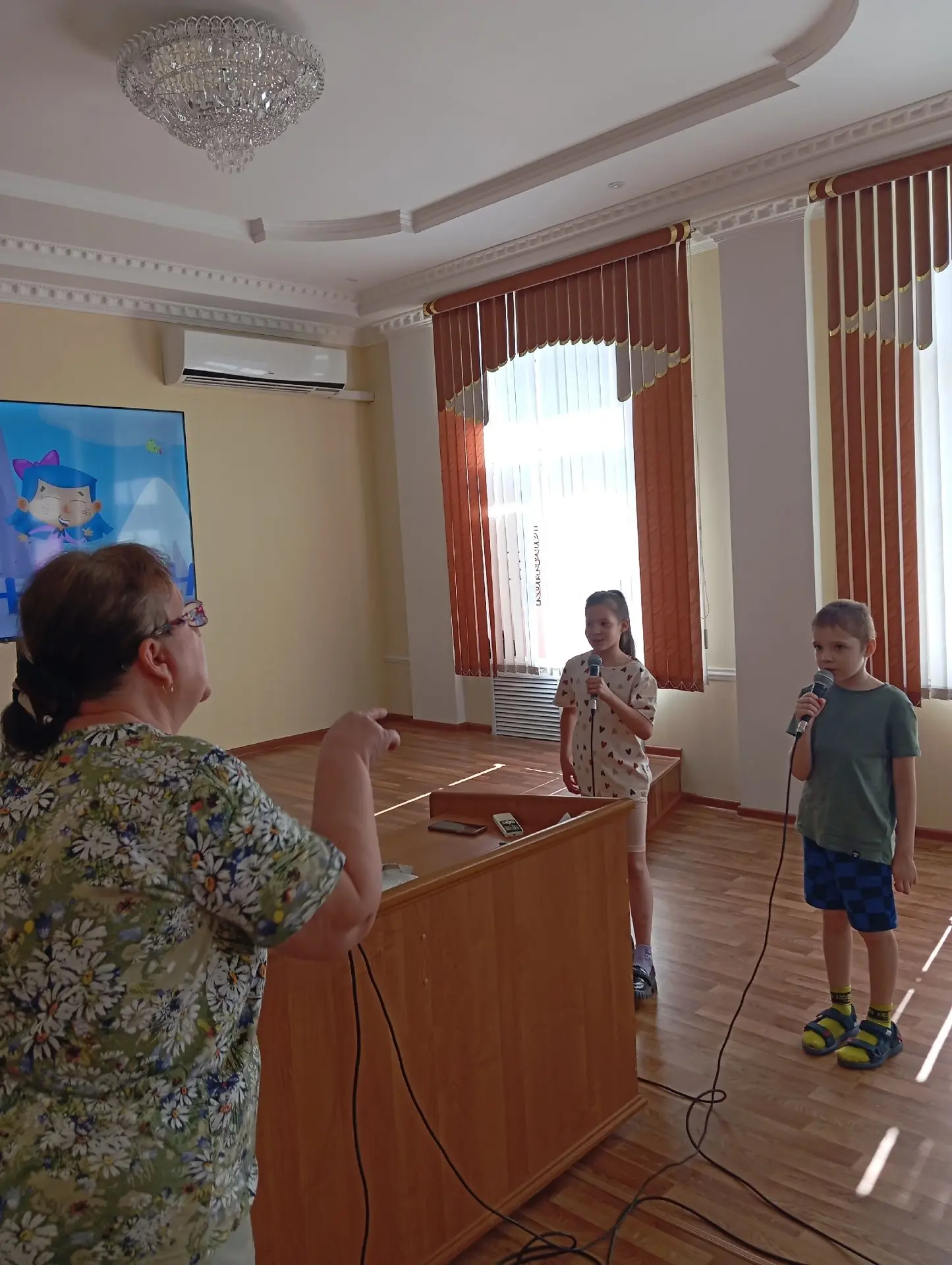 Вновь в лагере нашего Центра звучала музыка 🎤

Педагог Чеснокова М.С. подготовила удивительные музы