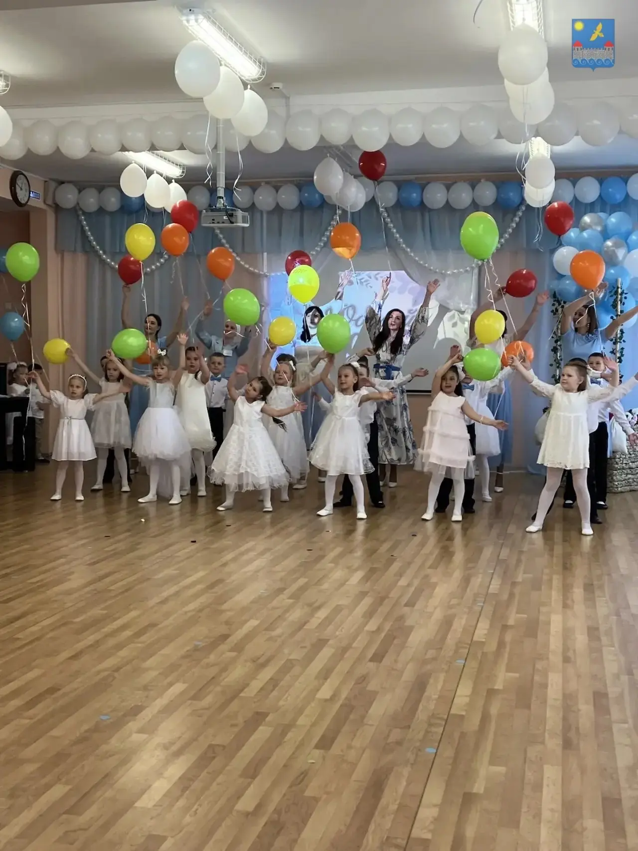 🎉 Детский сад в Усть-Луге отметил 60-летний юбилей В Усть-Луге состоялось праздничное мероприятие, п