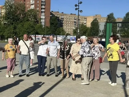 🌤️ Танцы в парке! Присоединяйтесь 13 июня!

Приглашаем всех желающих на открытую танцевальную площа