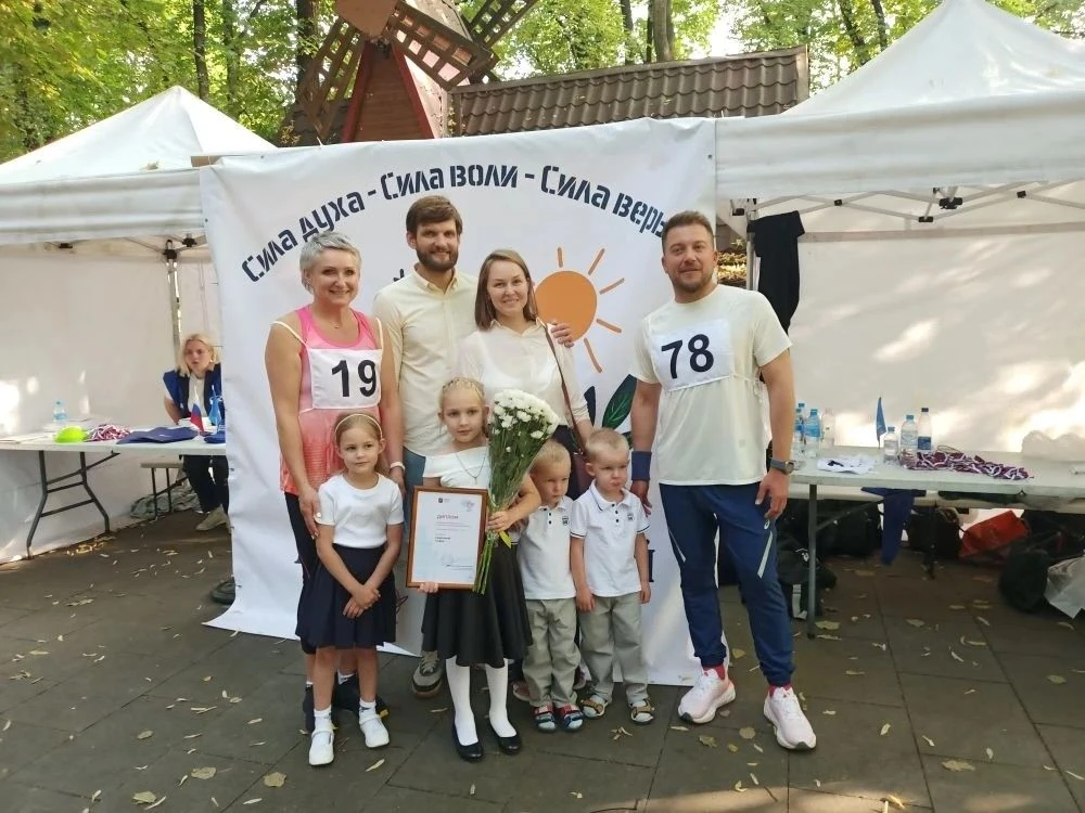 🏆 Гордимся достижениями наших воспитанников!

🎨 Поздравляем воспитанницу группы «Свирелька» Ермоли