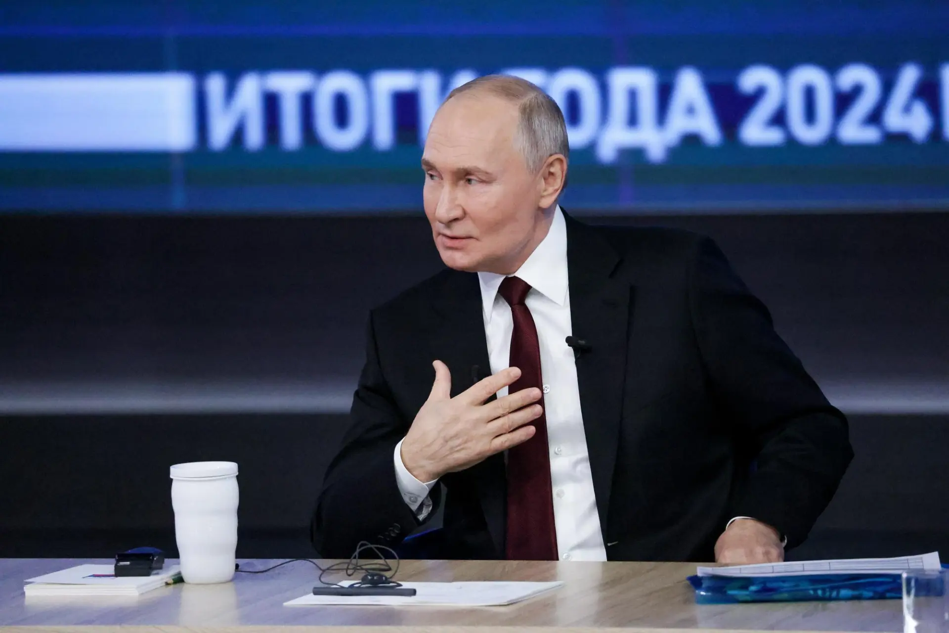 Опасность ИИ, возможность мировых войн и переговоры между Россией, Украиной и США — гла...