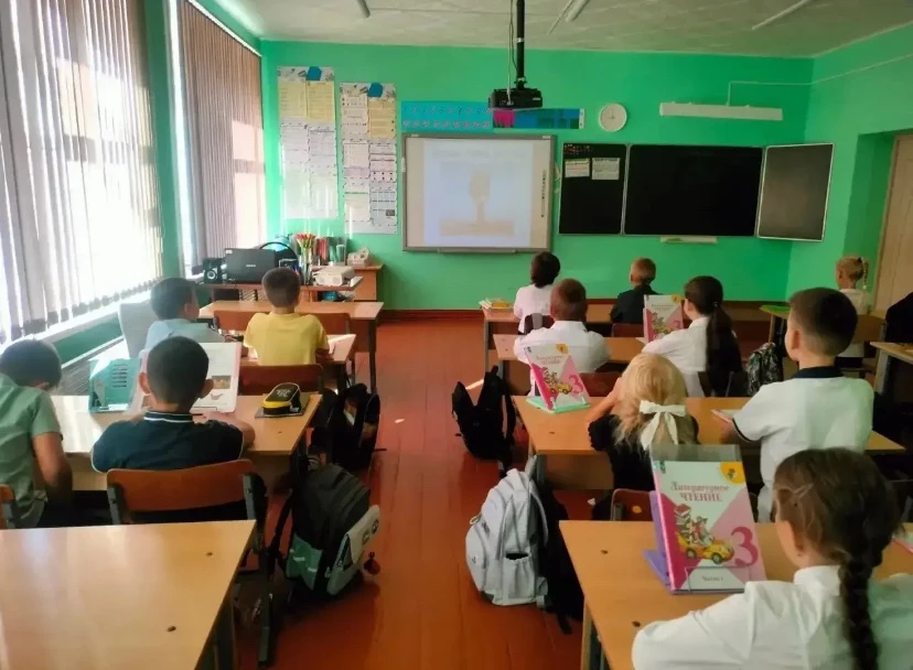 В 3 классе прошёл классный час «Беслан — город ангелов», посвящённый Дню солидарности в...