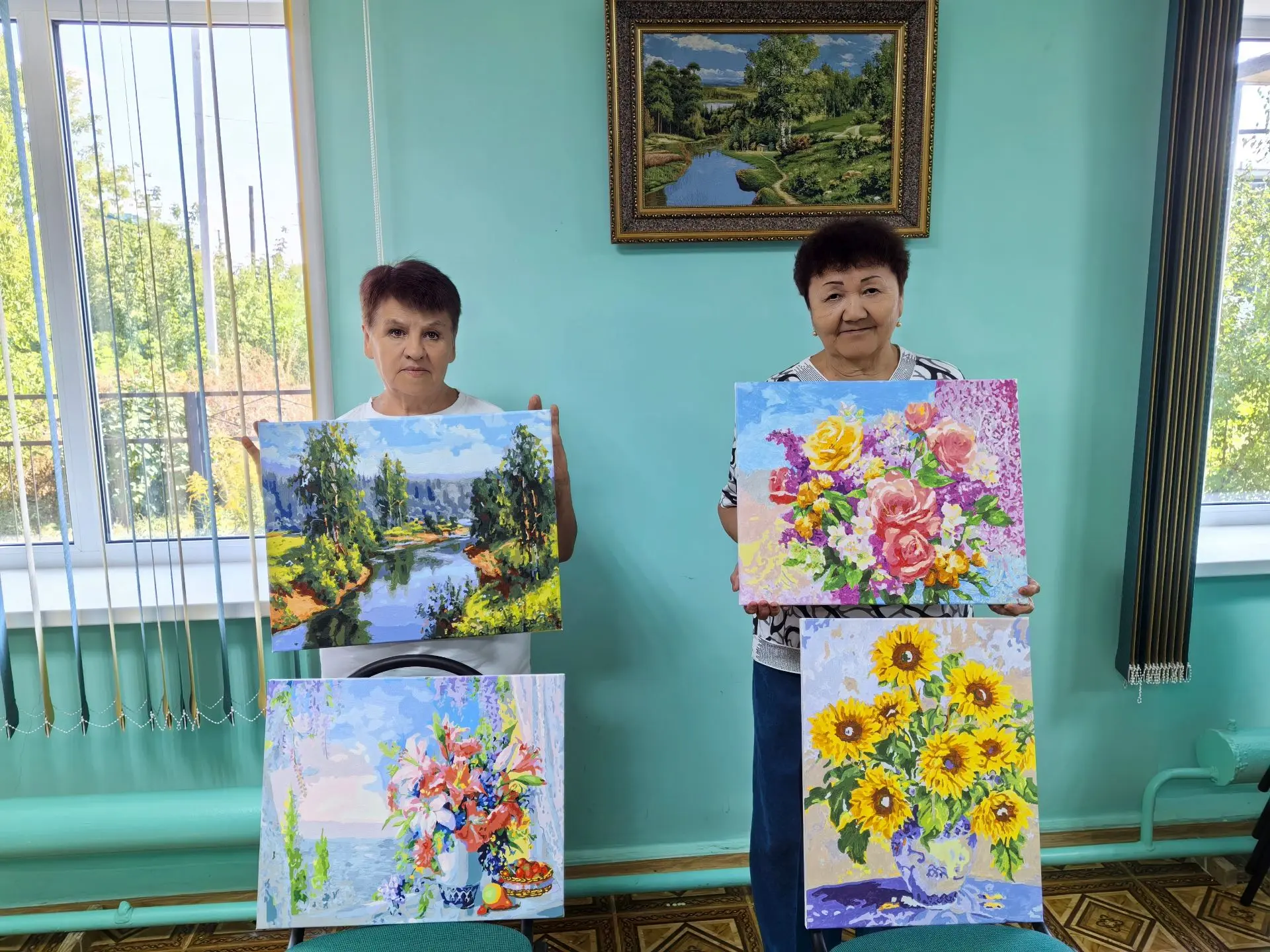 В ГБУСО «КЦСОН» в Первомайском районе в группах отделения дневного пребывания завершила...