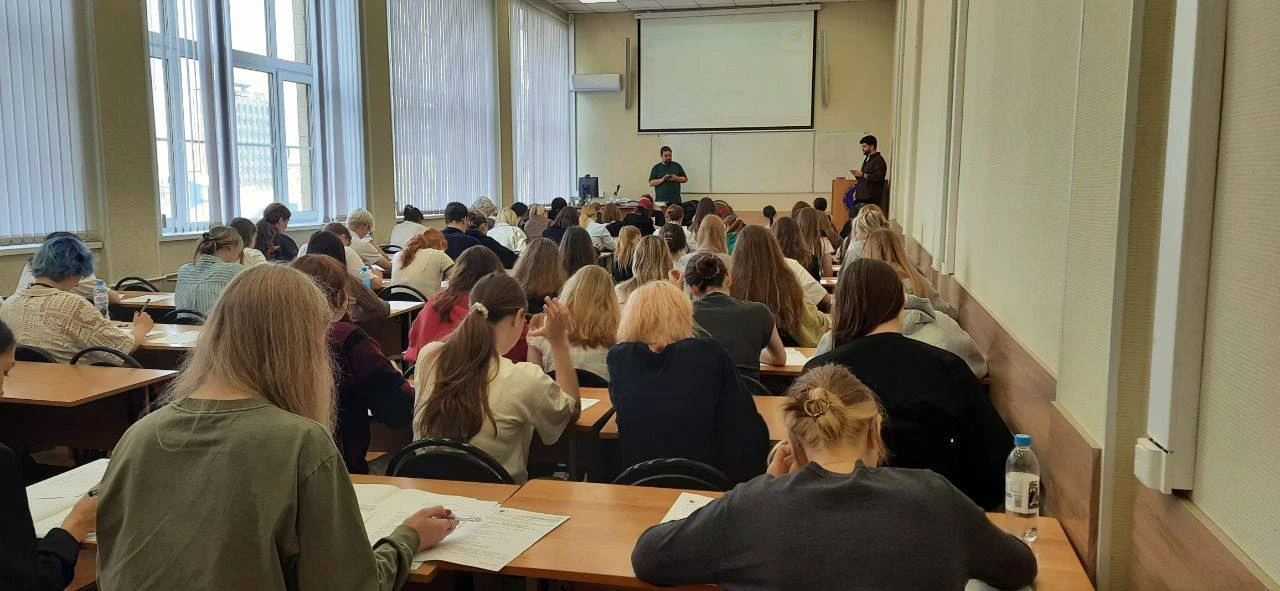 Сегодня прошло ДВИ по журналистике!