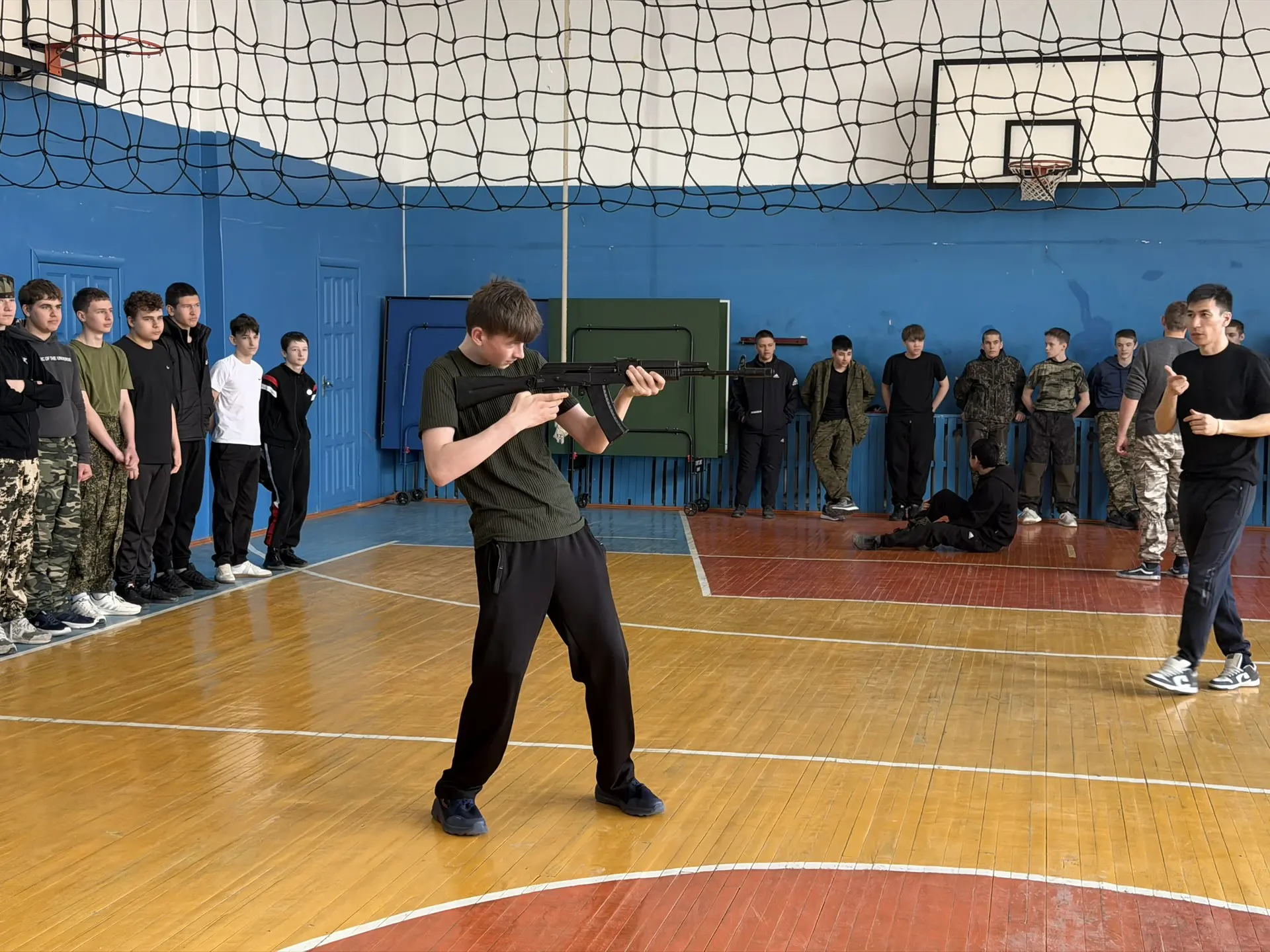 В нашей школе проходят военные сборы для учащихся 8-х классов!  В этом году наши восьмиклассники при