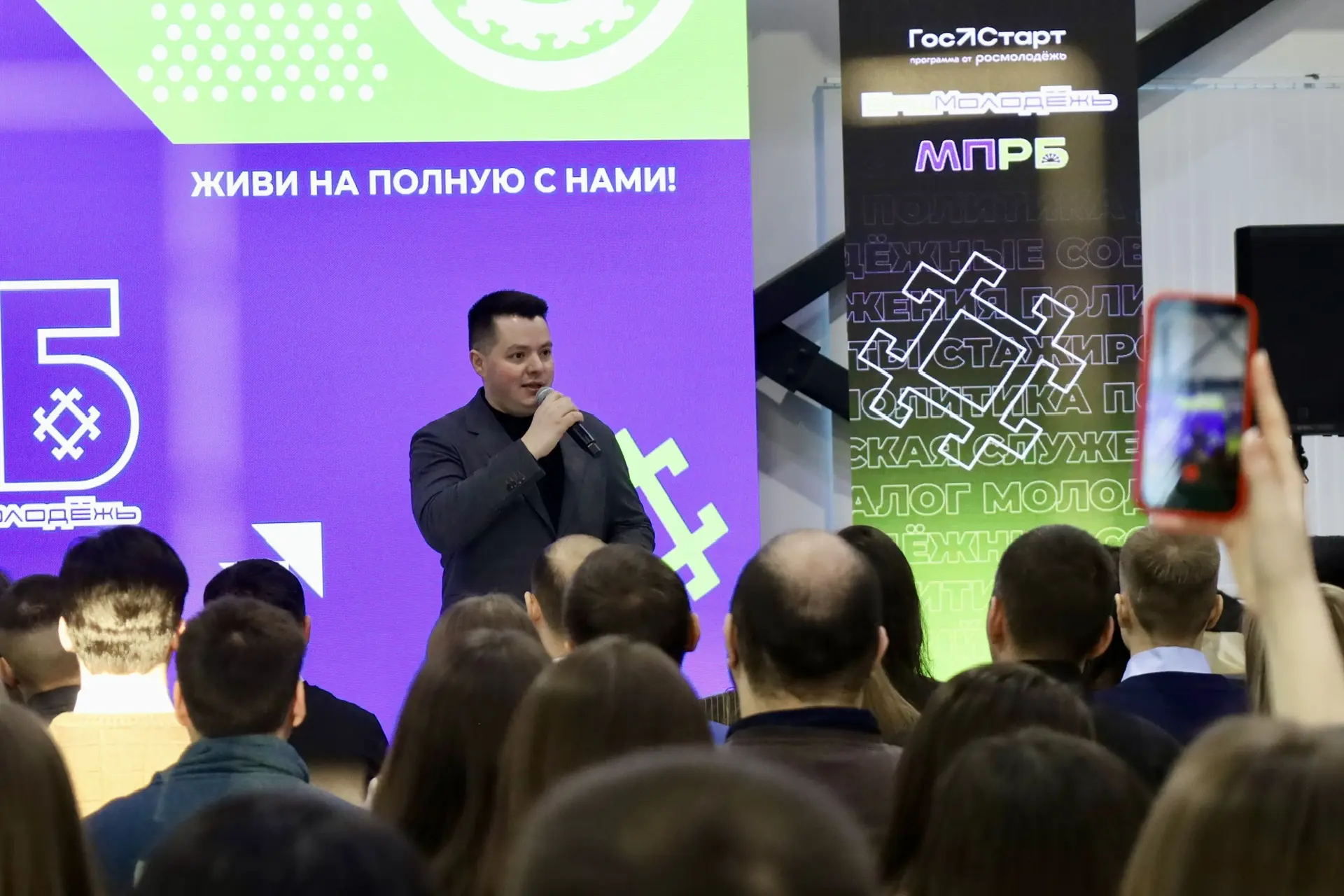 В эти дни мы объединили на одной площадке более 270 молодых людей, выбравших для себя профессию служ