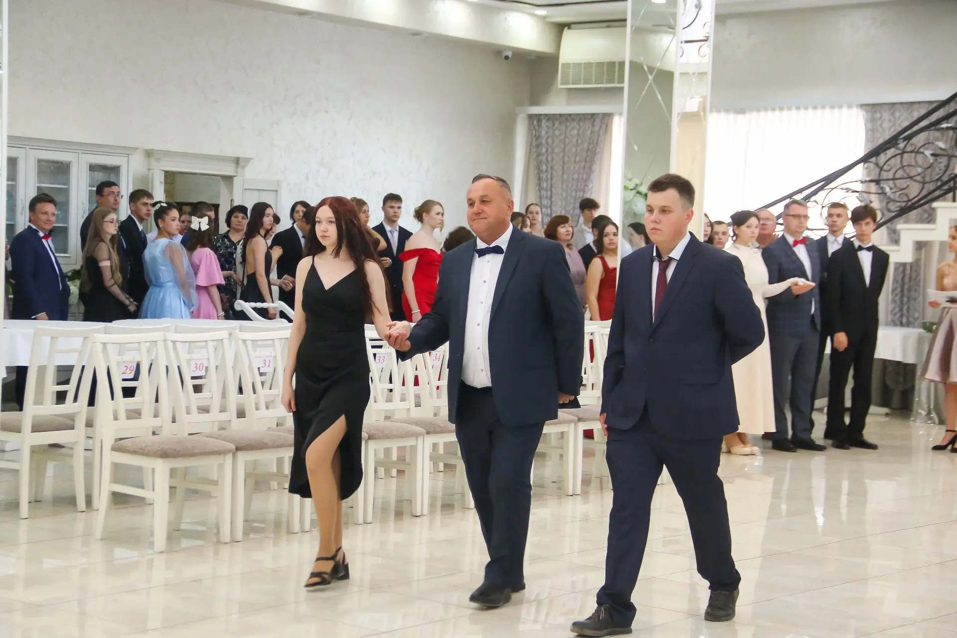 С гордостью за наших выпускников!