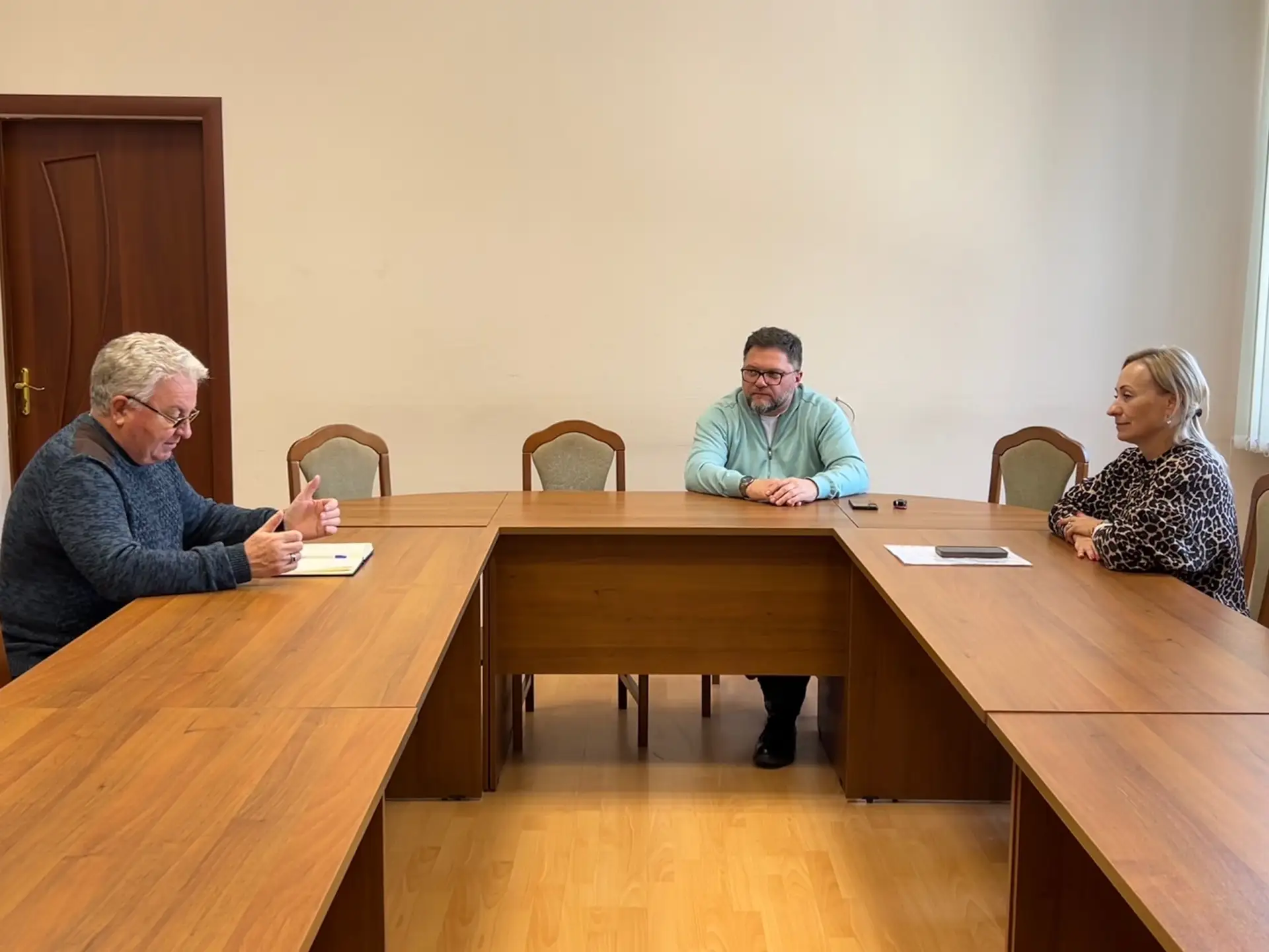 📝Сегодня глава МО п. Шушары Авенир Юрьевич Казанцев провёл совещание по подготовке кон...