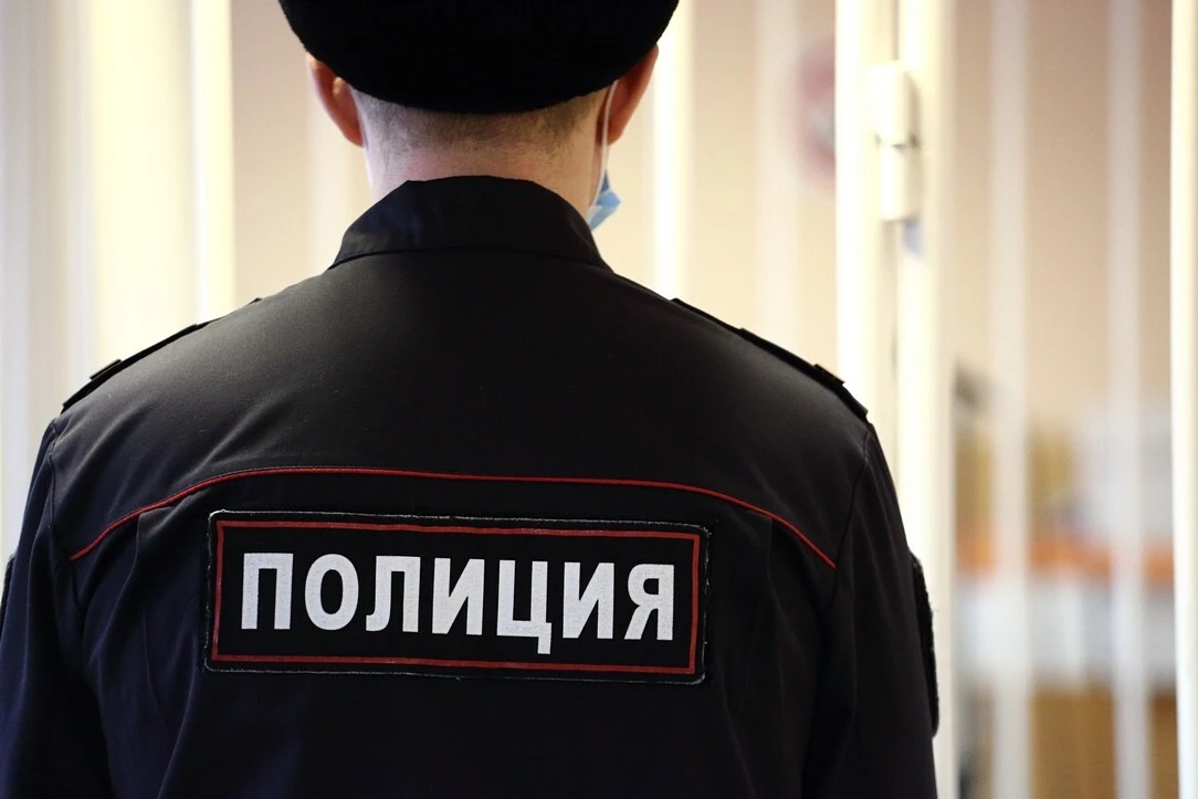 Мошенники заставили омских пенсионеров продать квартиру и машину