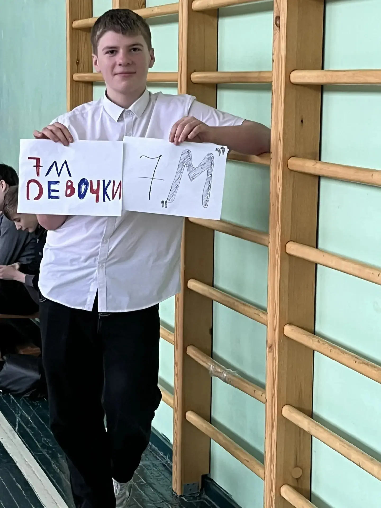 🌸 «А ну-ка, девочки!»🏆🎉  На этой неделе в старшем звене школы прошли зажигательные спортивные состяз