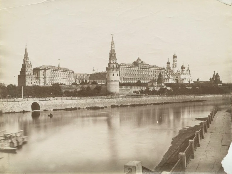 📷Московский кремль 
Дата съемки: 1883 год


Оперативные новости без воды
👇
Горячие новости