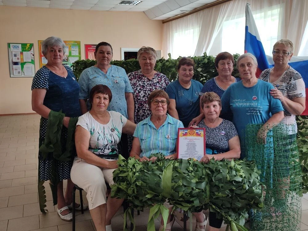 Уважаемые представители старшего поколения! Дорогие ветераны!