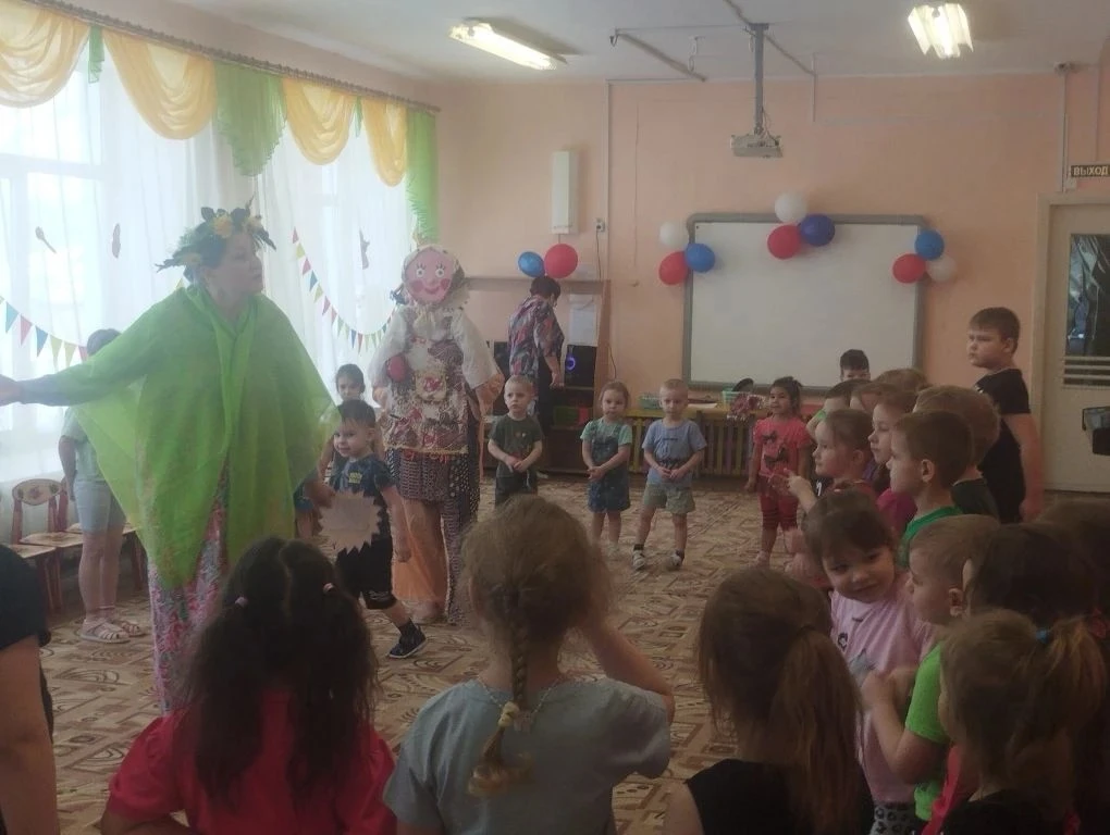 В нашем детском саду прошел праздник прощания с зимой – Масленица. Это самый веселый и ...