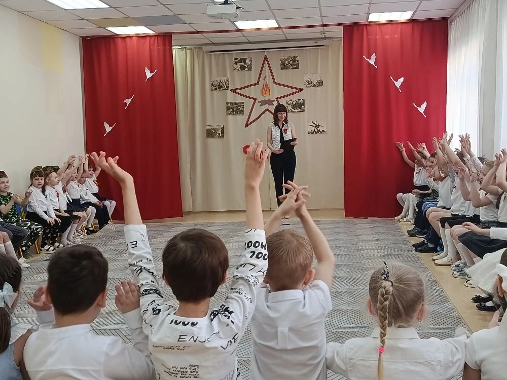 Никто не забыт, ничто не забыто: День памяти в МАДОУ № 29 🕊️🇷🇺

7 мая в нашем детском саду состоя