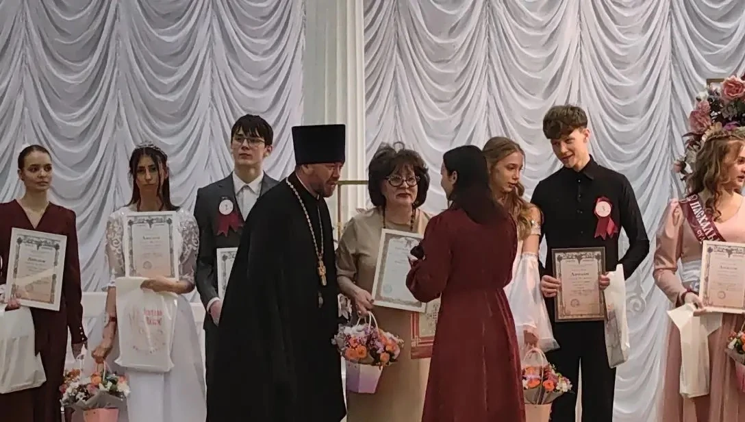 В ВИХРЕ ВАЛЬСА! 🌸  Приглашение на Пасхальный бал прозвучало для нас особенно интригующе и волнительн