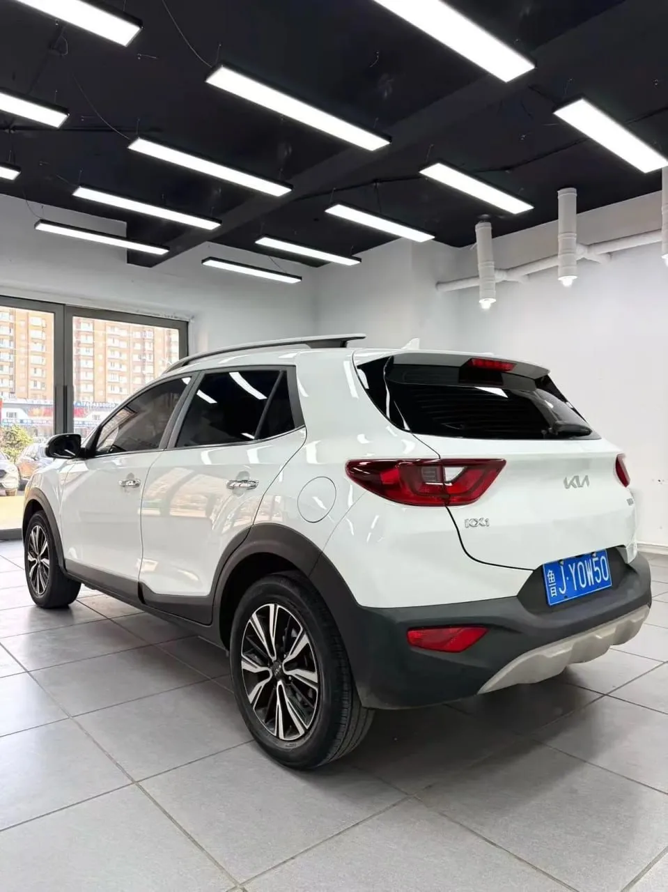 Kia Stonic (KX1) из Китая — компактный и стильный кроссовер за 1 355 000р.!   • дата выпуска 2022/01
