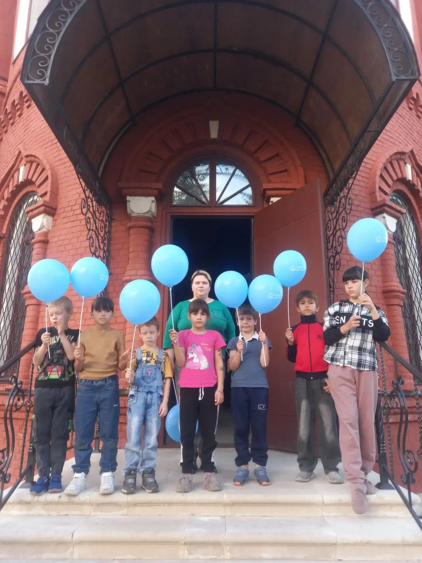 Воспитанники Одоевского стационарного отделения социальной реабилитации несовершеннолет...
