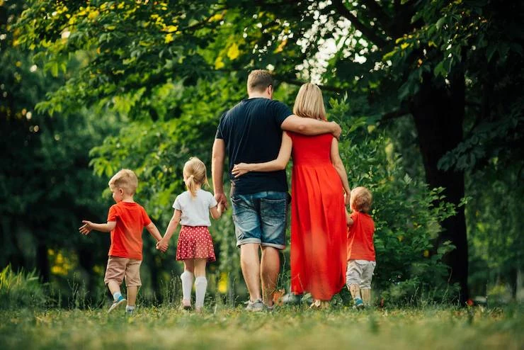 👨‍👩‍👧‍👦 Социальная реклама может лишиться семей с одним или двумя детьми. В случае ...