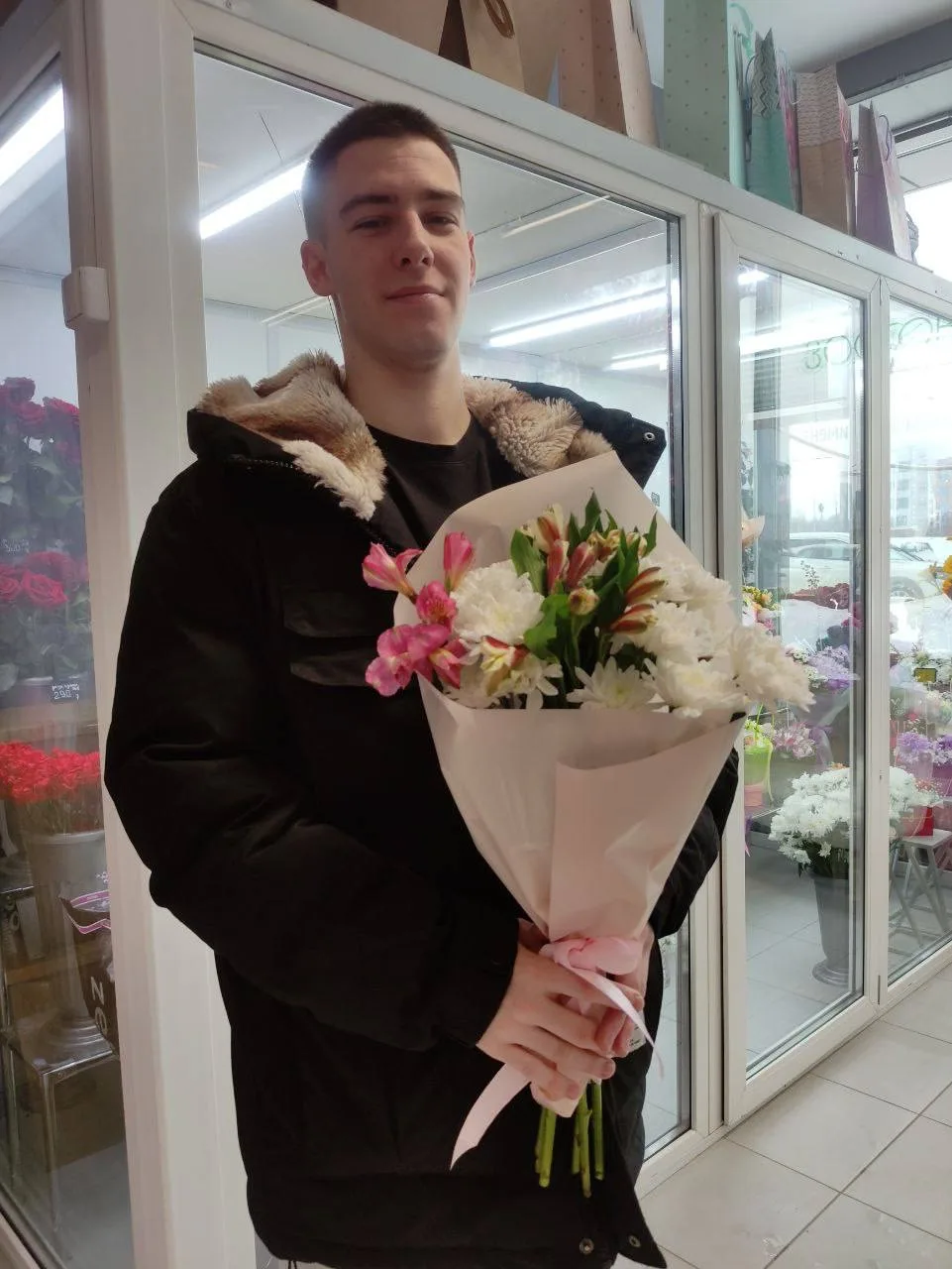 😍Сотни жителей Обнинска ежедневно выигрывают наушники, фирменные фены, букеты цветов, билеты на конц