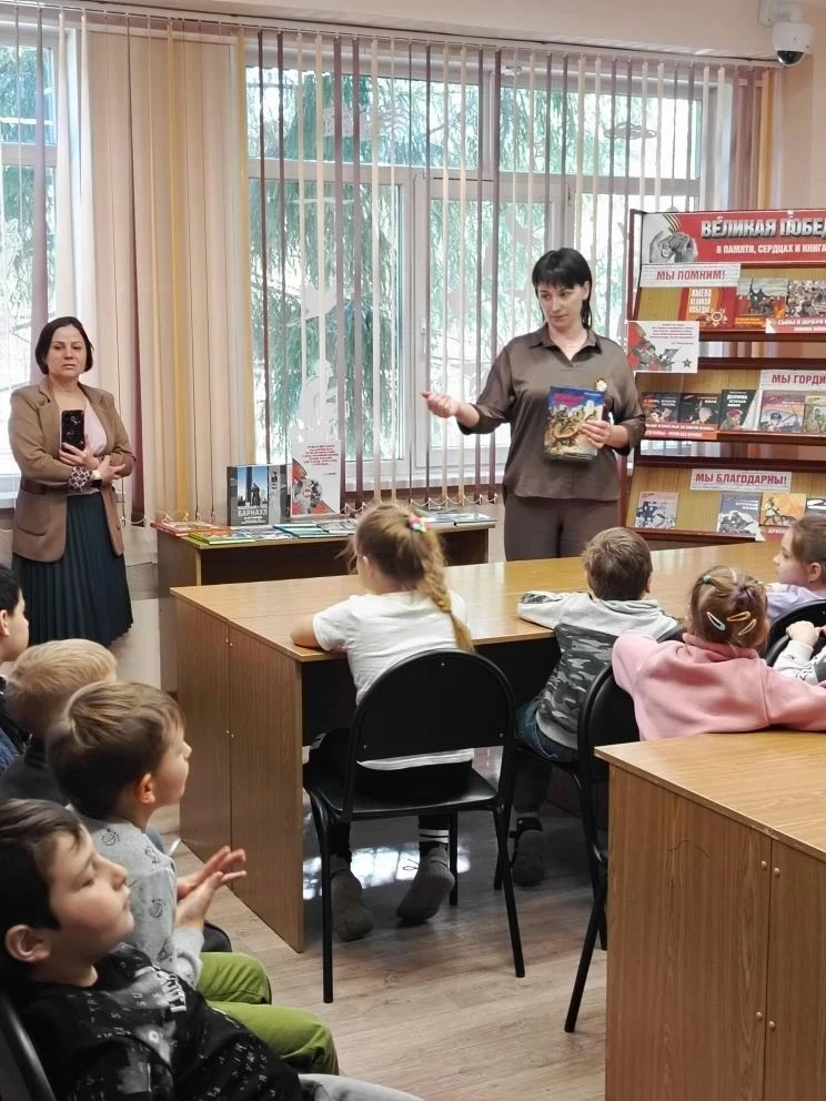 Экскурсии для будущих первоклассников: детский сад №218 в гостях у школы №114   5 мая школа №114 рас