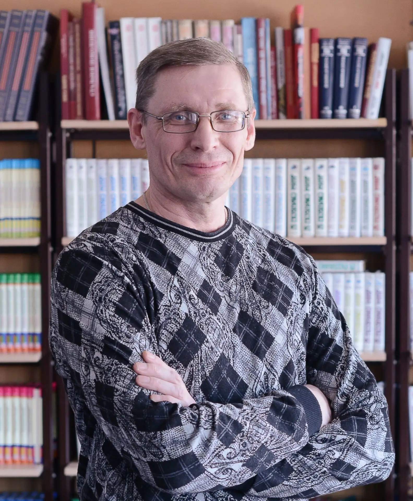 Ушел Учитель, оставив яркий след в сердцах и душах выпускников. Сегодня не стало Николая Владимирови