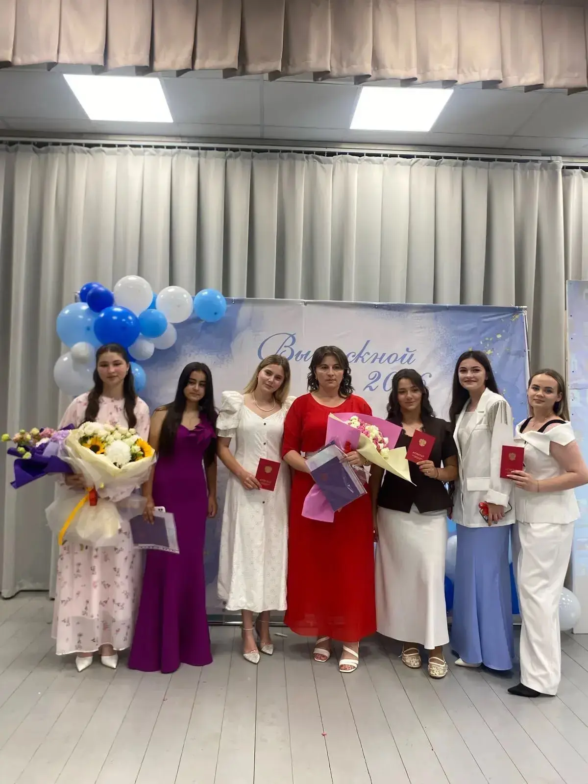 Вчерашний день навсегда останется в наших сердцах! ✨

       29 июня в нашей школе царила невероятна