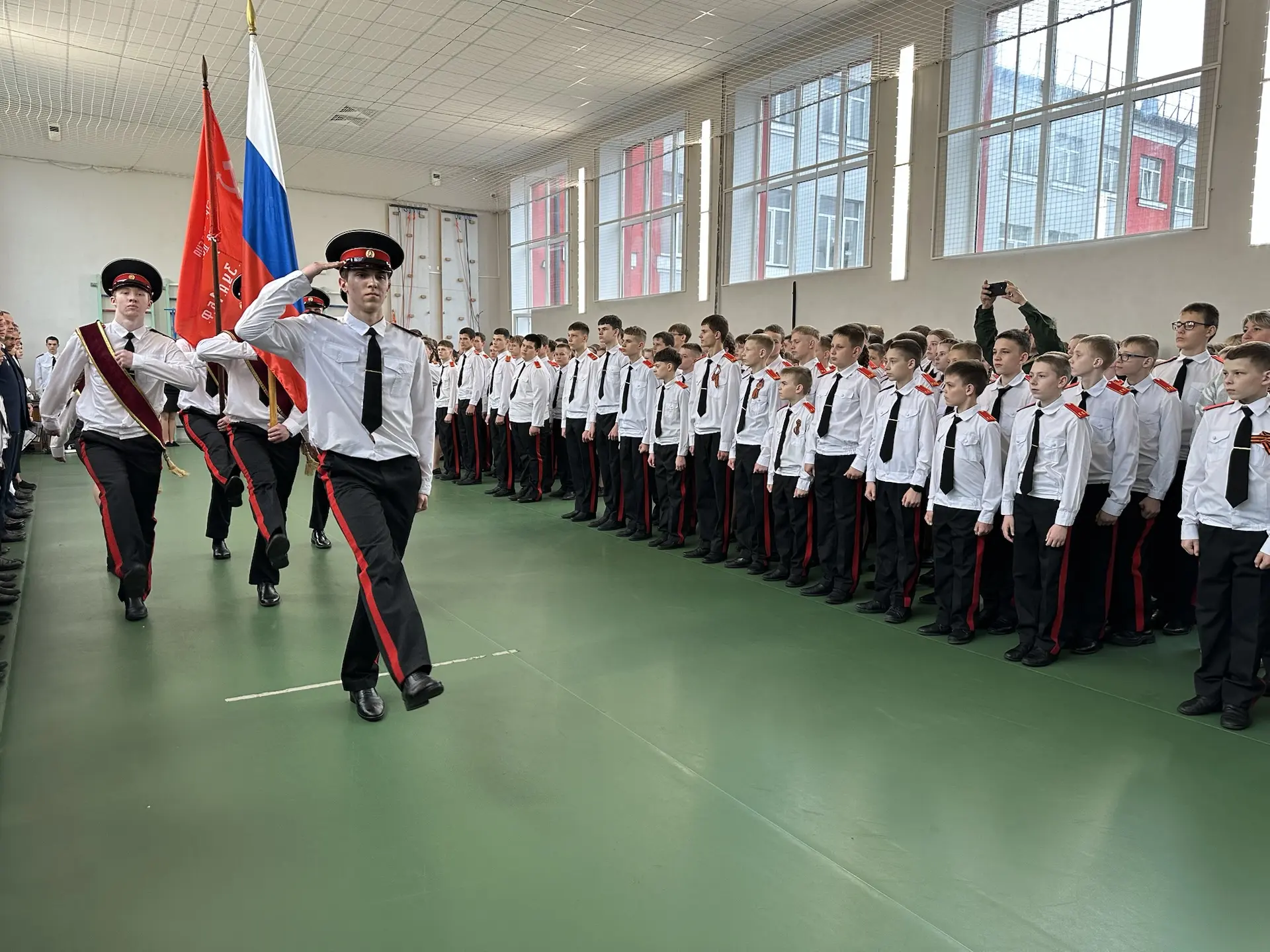🎖️В Смоленском кадетском корпусе прошла торжественная линейка в честь 81-й годовщины В...