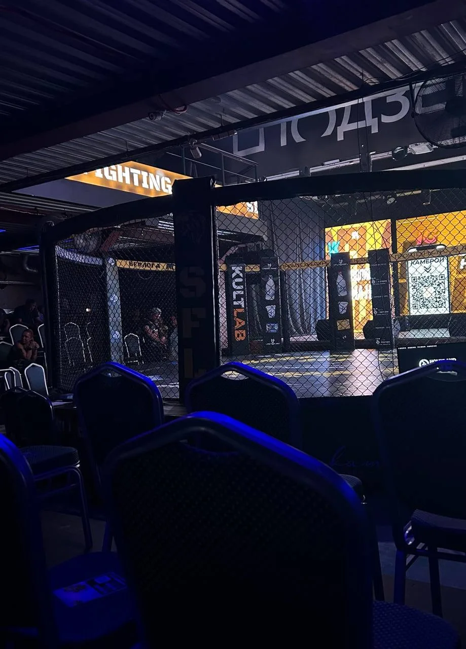 Сегодня ходили с Сережей на SFL 🥊