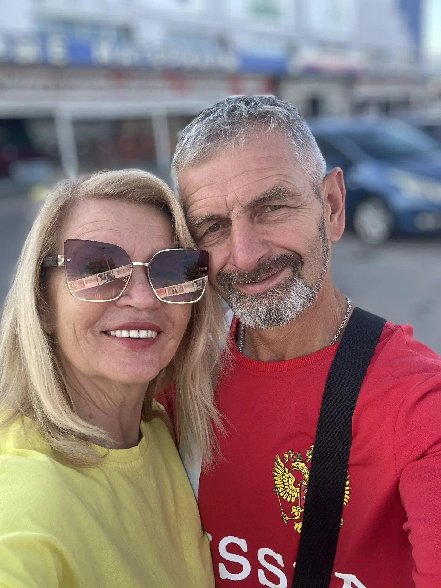 Тяжелая работа - выбрать материал, плитку, чтобы и по деньгам приемлемо и по качеству, ...