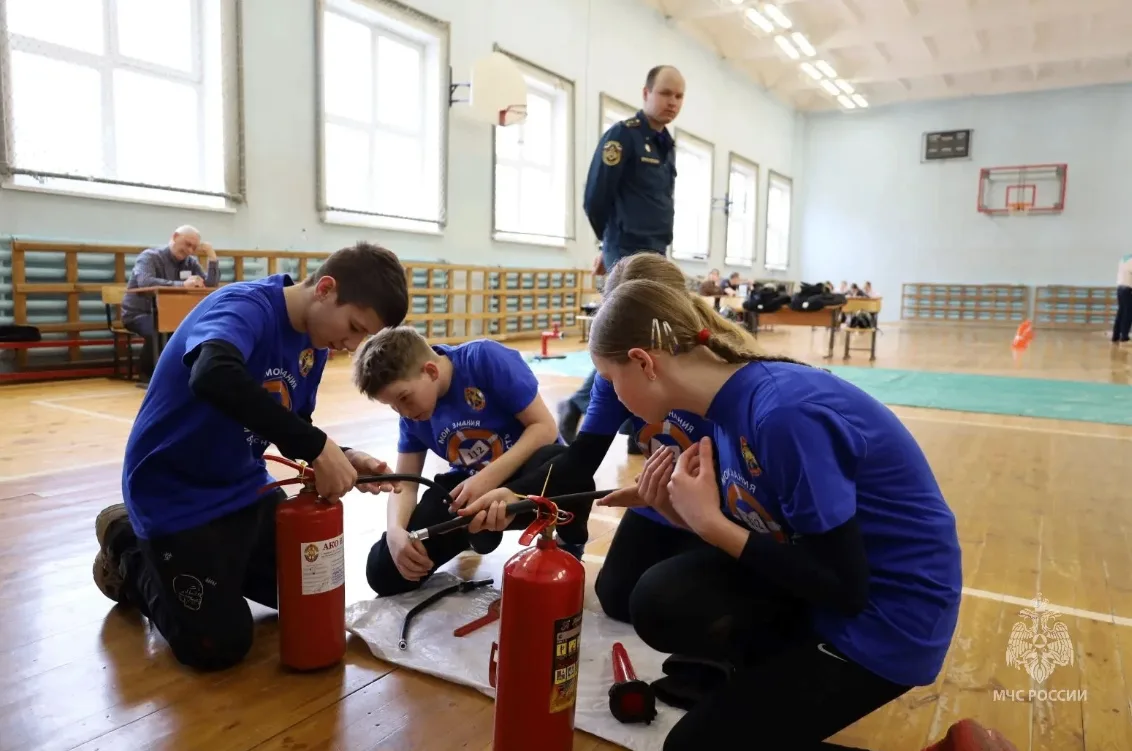 ⚠В Барнауле прошли городские соревнования «Мои знания – моя безопасность» ⁣ На минувших выходных на 