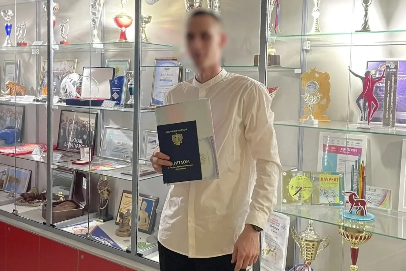 Осужденный к принудительным работам УФИЦ при ИК-9 успешно завершил обучение и получил д...