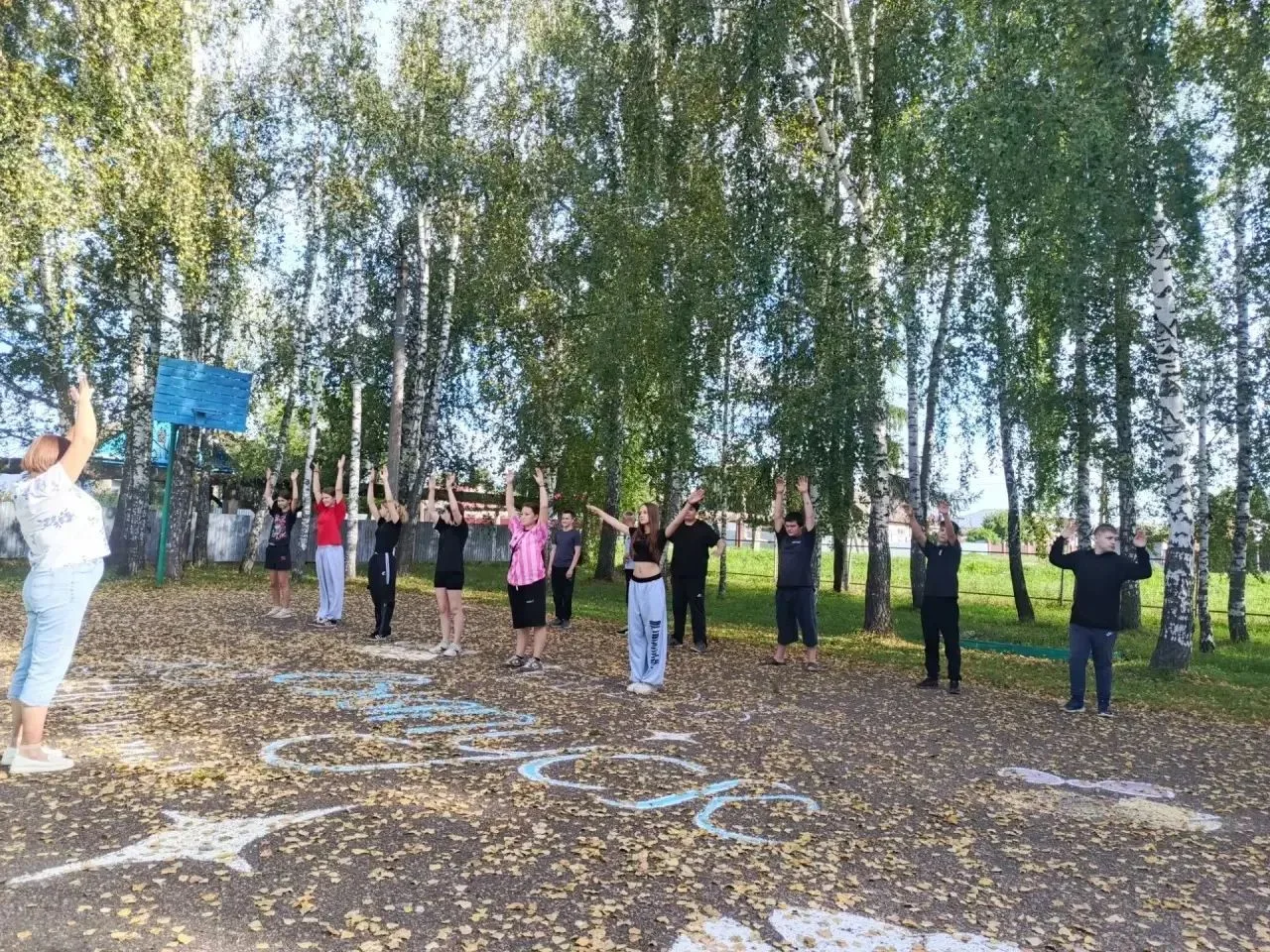 4-й день в нашем летнем трудовом лагере прошел под девизом: «Делу — время, потехе — час...