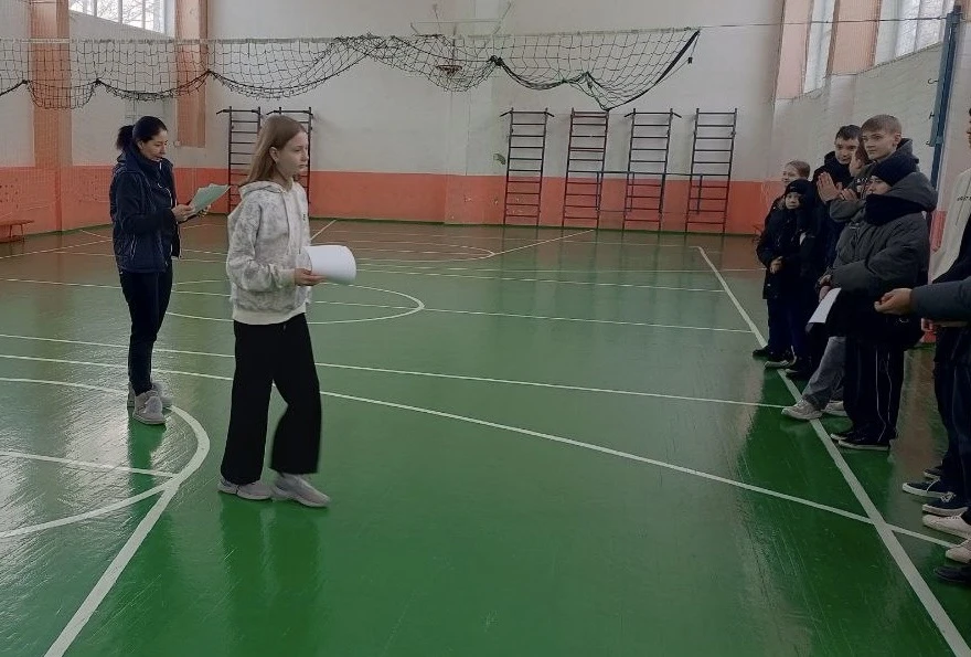 Сегодня сборная нашего лицея блестяще сыграла в финале Первенства Пролетарского района по шахматам и