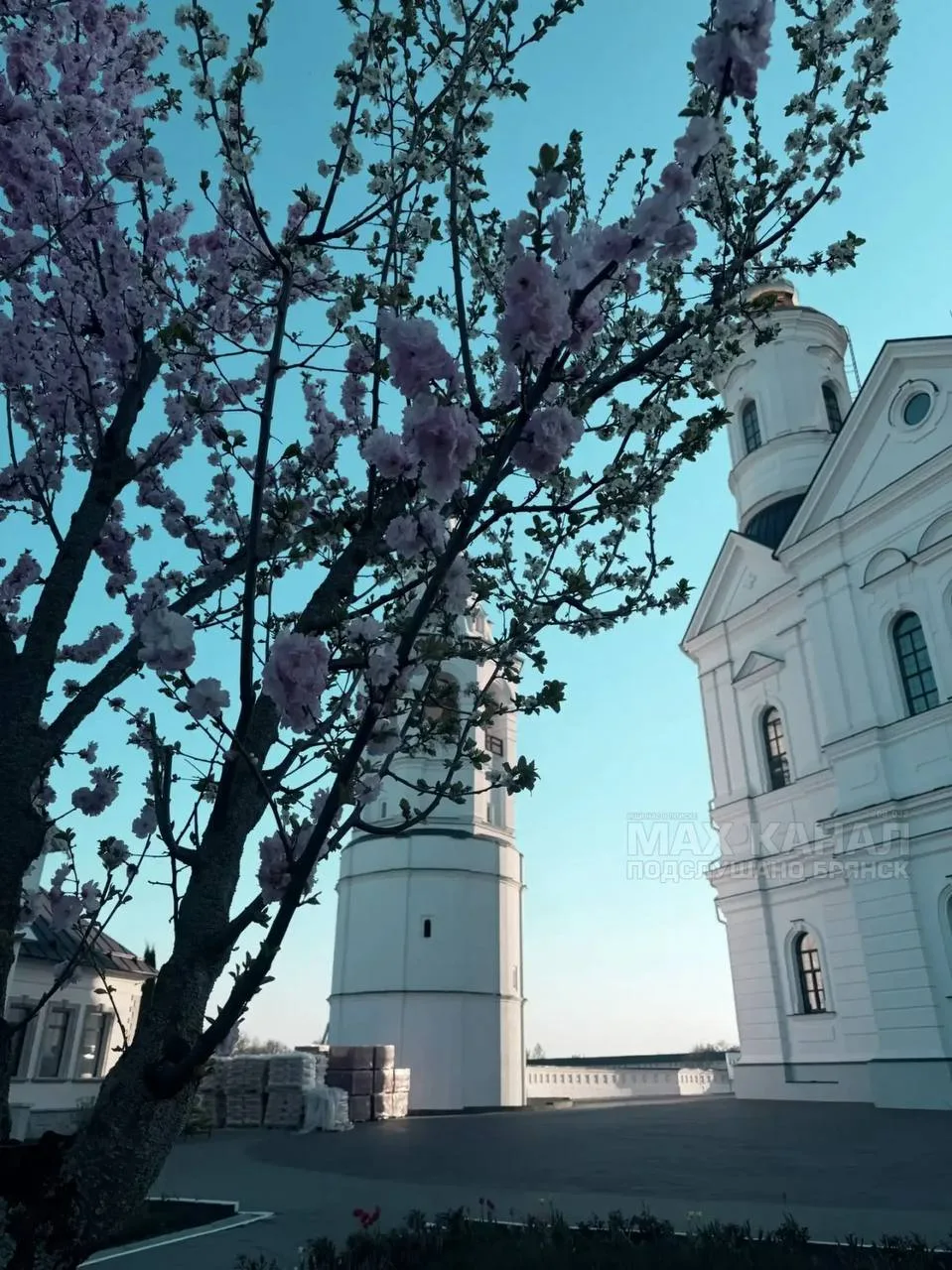 Красота на Свенском Монастыре ♥️  Подписаться на ПБ Предложить новость