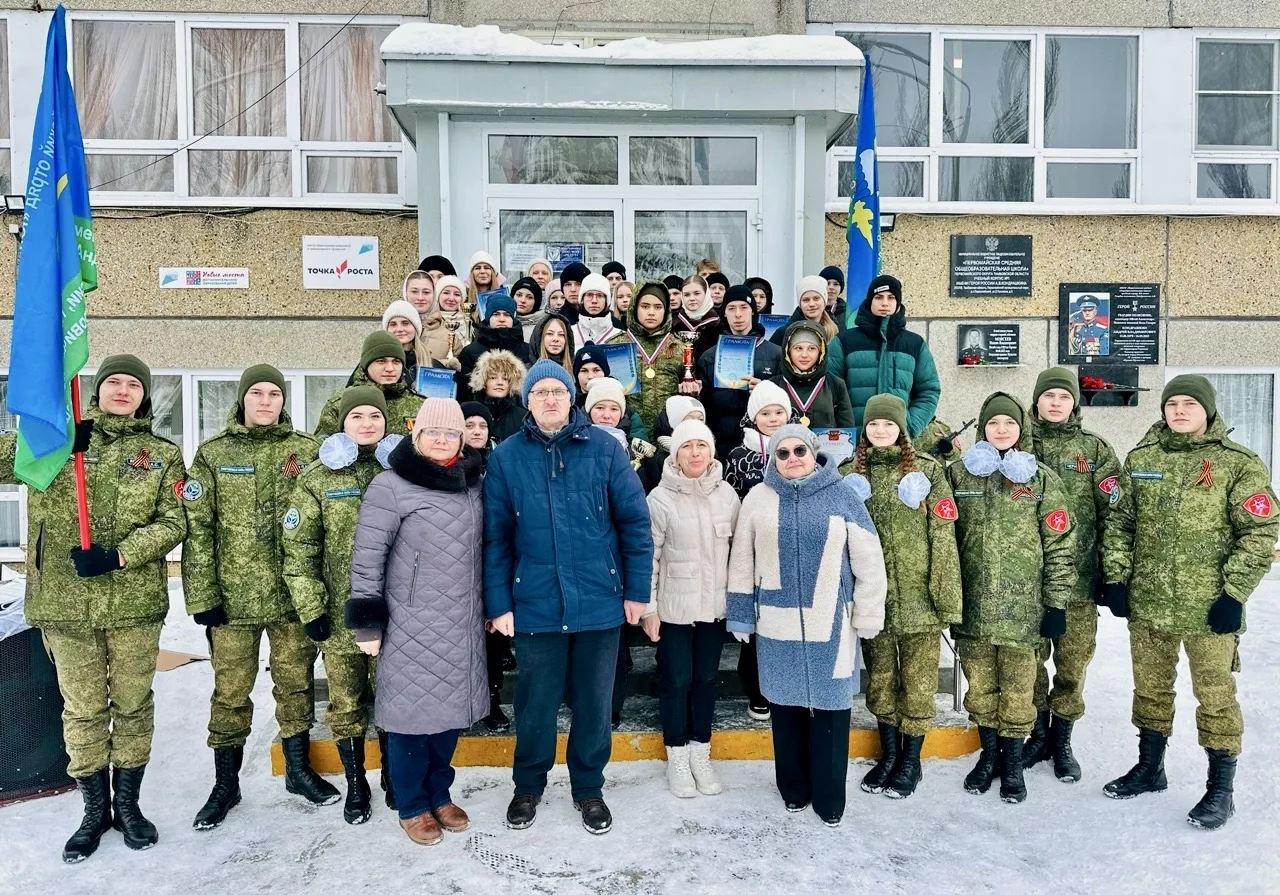 День в спорте, без интернета, провели сегодня Первомайские школьники!  ✨Вторые школьные лыжные гонки