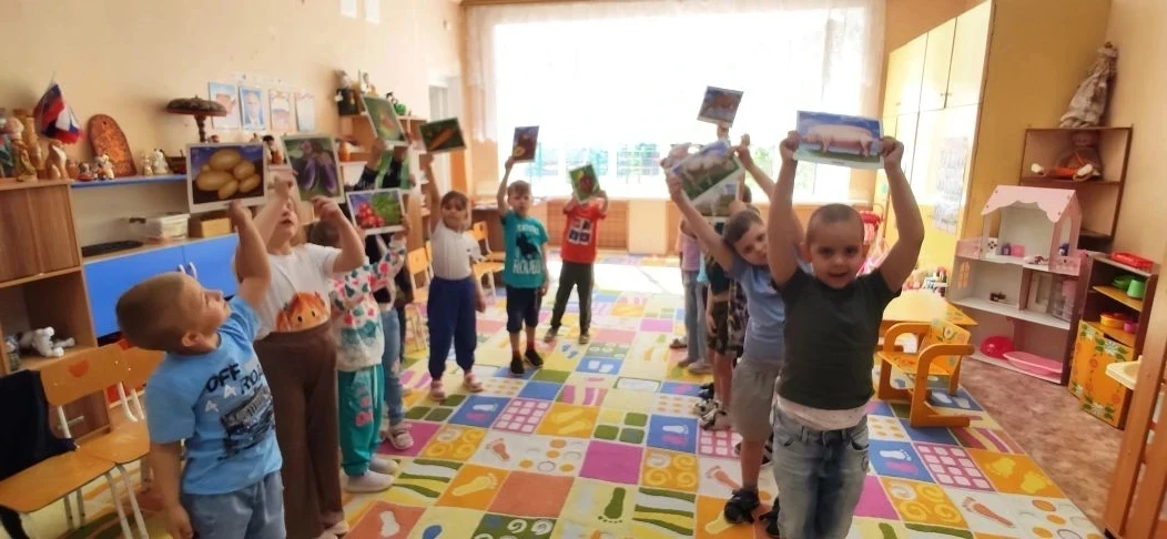 Развитие речи в старшей группе "Белочка", на тему:" Лексические упражнения."