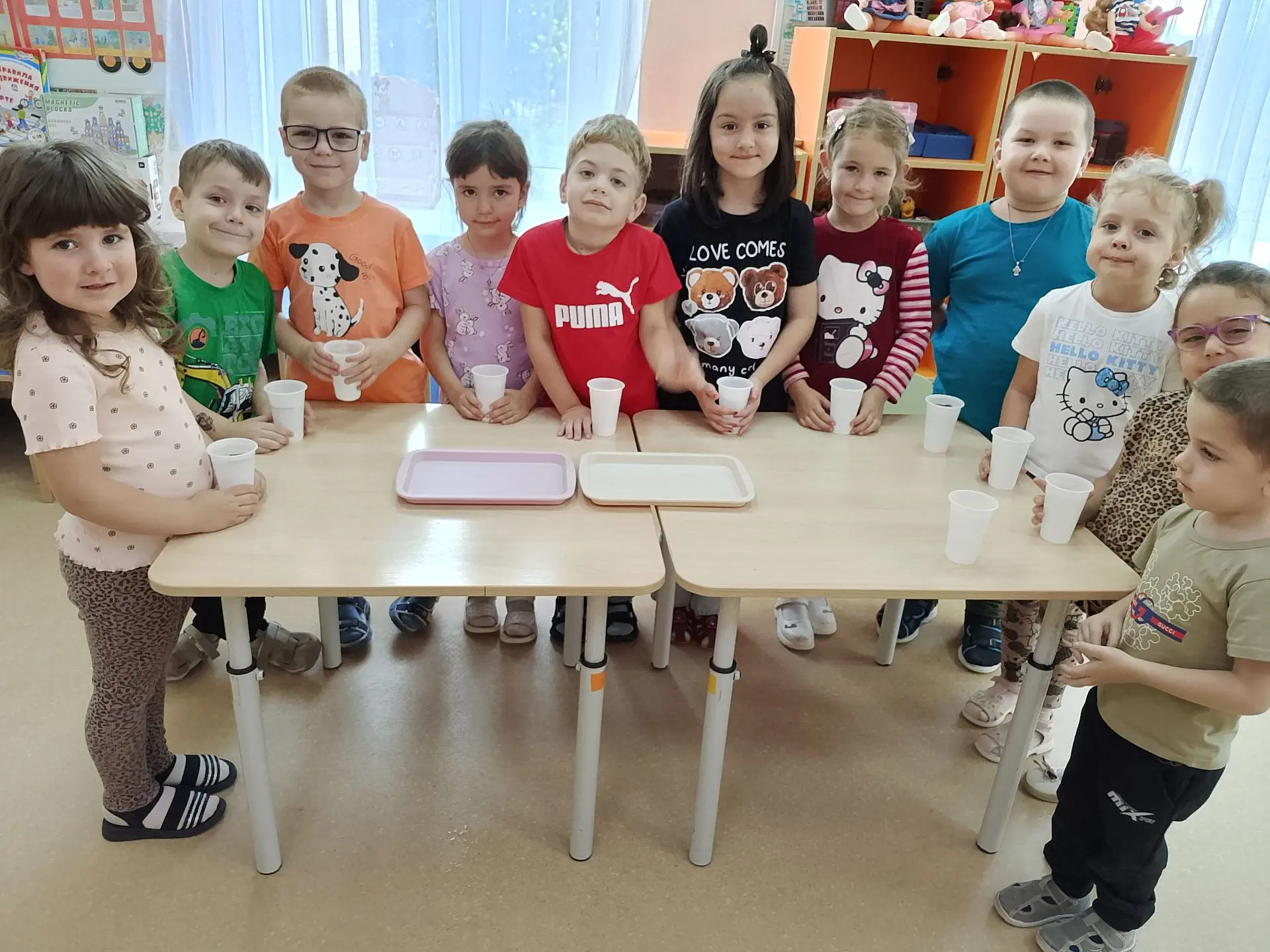 Эксперимент для маленьких исследователей!