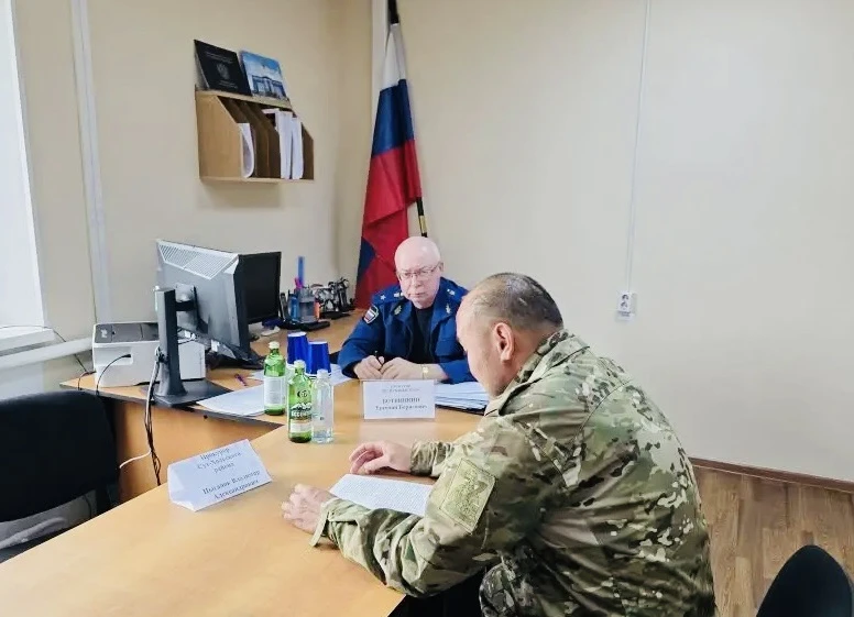 Во второй день рабочей поездки прокурор республики Ботвинкин Евгений Борисович посетил Сут-Хольский 