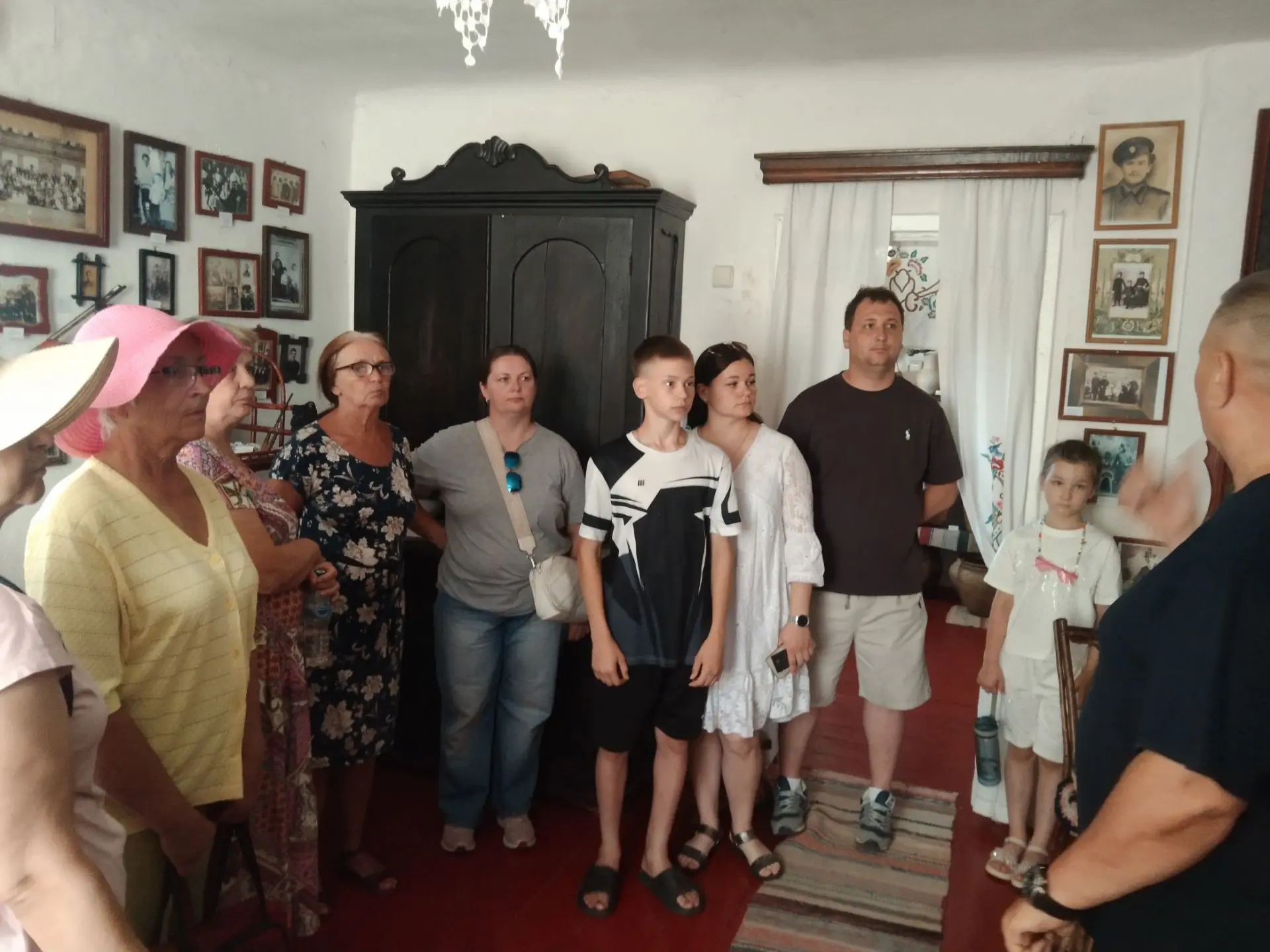 Июль выдался жарким, но это не повод сидеть дома под кондиционером и смотреть в окно. Можно продумат