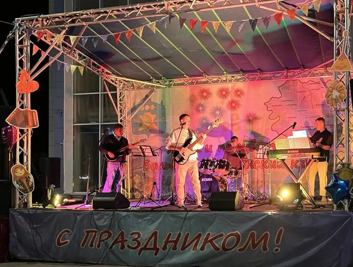 💫С заходом солнца празднование дня рождения округа не закончилось, а лишь сменило тона...
