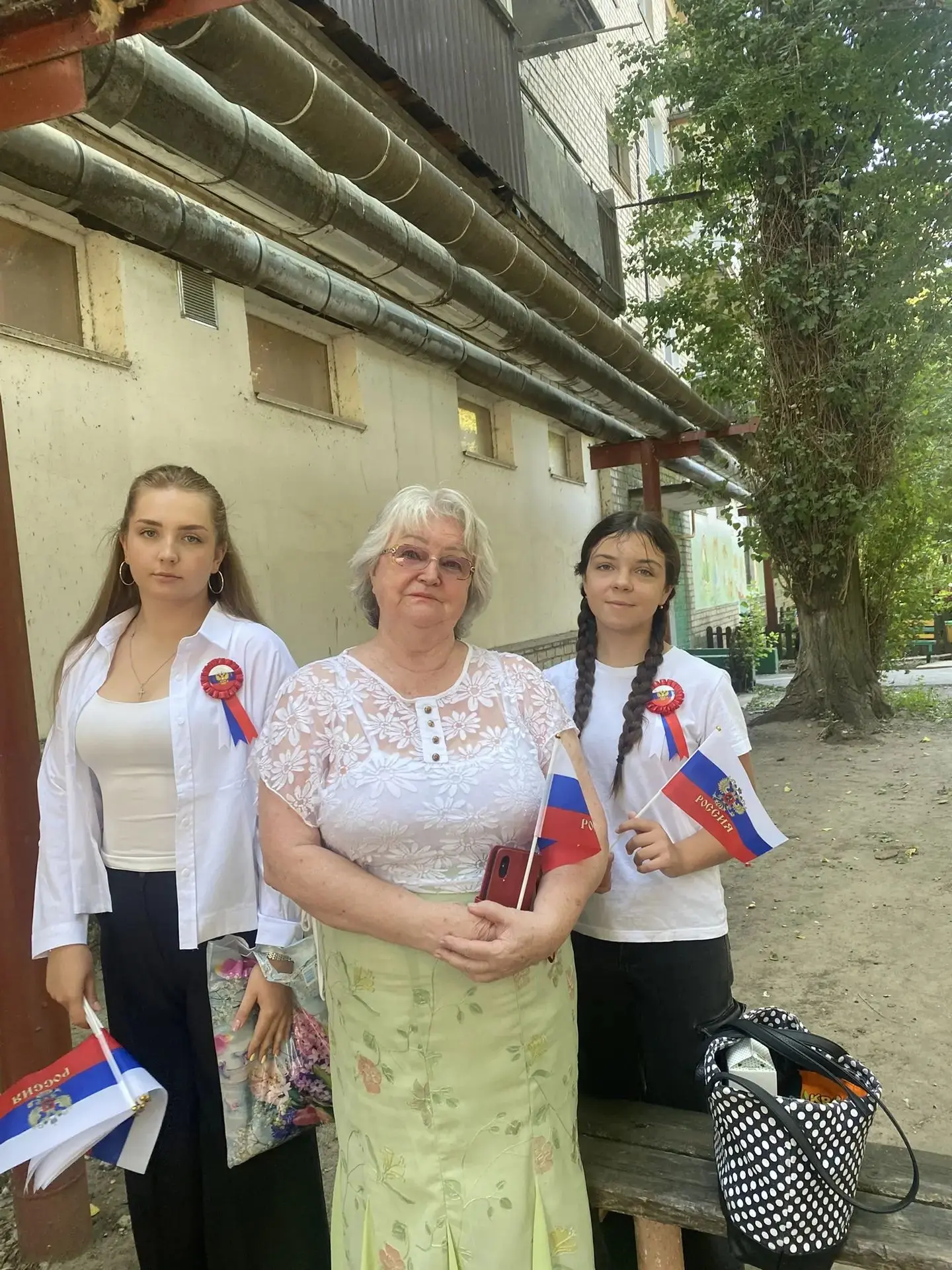 🇷🇺Праздничную патриотическую акцию «Флаг державы — символ славы», приуроченную ко Дню...