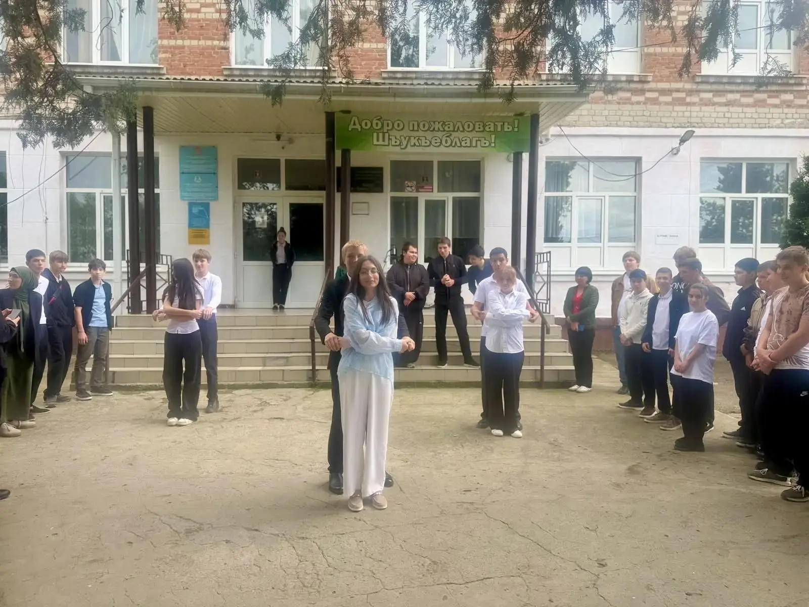 Школы Кошехабльского района готовятся к проведению торжественных линеек.