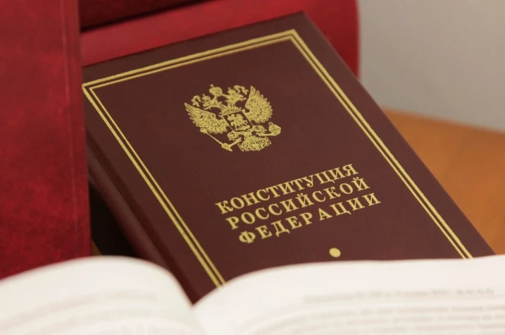 Конституционный Суд РФ разъяснил условия освобождения владельца маркетплейса от ответственности за н