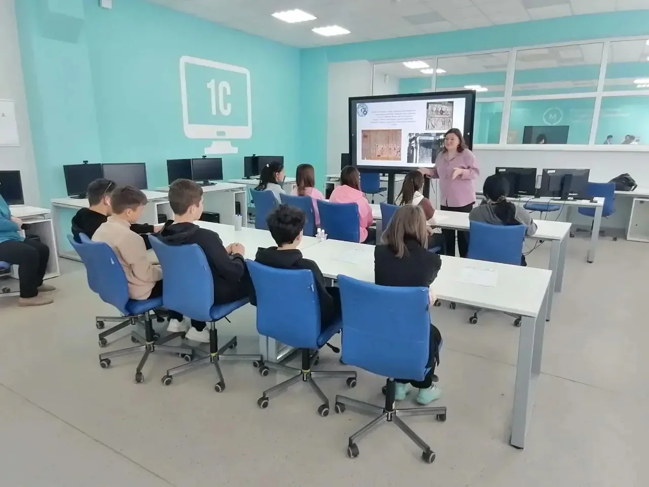 Профпроба "Специалист по рекламе"   28 апреля на базе БТПИТ прошла профессиональная проба по професс