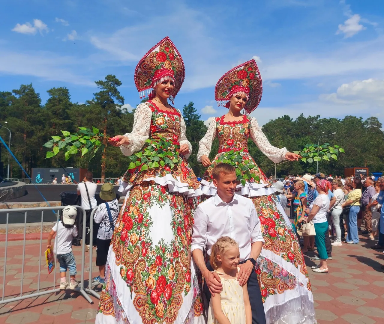 День города в парках культуры и отдыха : афиша